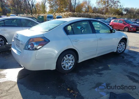 2009 Nissan Altima 2.5 S z USA, uszkodzony, nr VIN 1N4AL21E59N552990